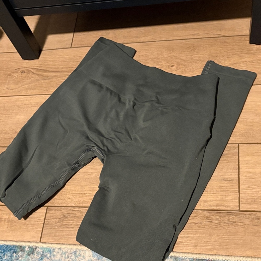 Alphalete Gray Leggings